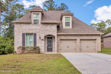 Beach Home Sale Pending in Ocean Springs, Mississippi