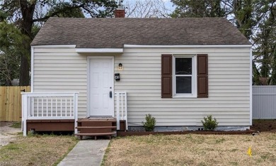 Beach Home For Sale in Portsmouth, Virginia