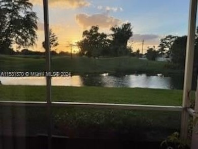 Beach Condo For Sale in Davie, Florida