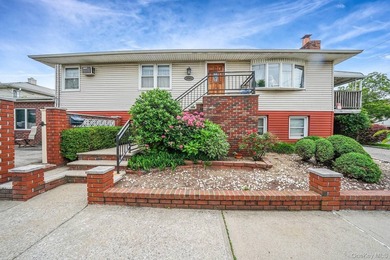 Beach Home For Sale in Howard Beach, New York