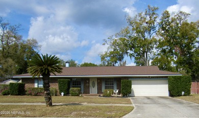 Beach Home Active Under Contract in Jacksonville, Florida