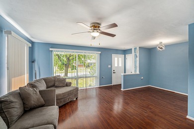 Beach Home Sale Pending in Gary, Indiana