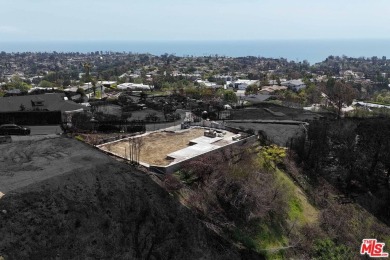 Beach Lot For Sale in Pacific Palisades, California
