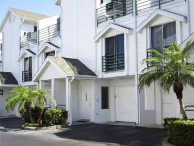 Beach Townhome/Townhouse For Sale in Clearwater, Florida