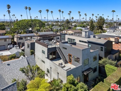 Beach Home For Sale in Venice, California