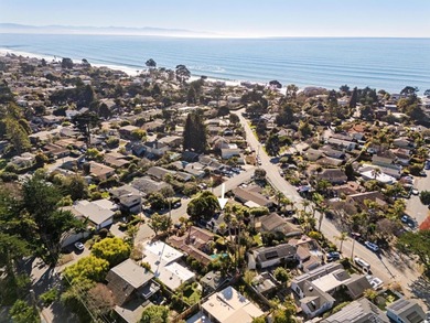 Beach Home For Sale in Aptos, California