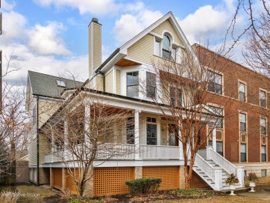 Beach Home For Sale in Chicago, Illinois