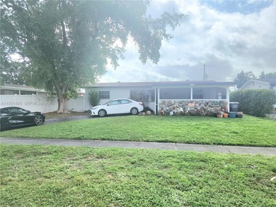 Beach Home For Sale in Hollywood, Florida