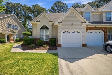 Beach Townhome/Townhouse For Sale in Virginia Beach, Virginia