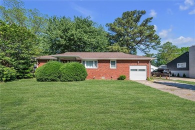 Beach Home For Sale in Norfolk, Virginia
