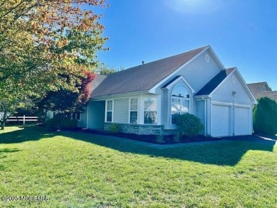 Beach Home For Sale in Toms River, New Jersey