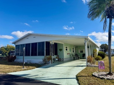 Beach Home For Sale in Bradenton, Florida