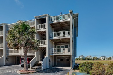 Beach Condo For Sale in Carolina Beach, North Carolina