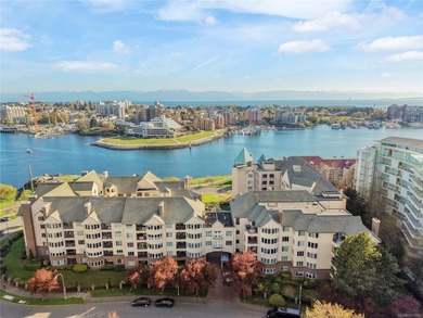Beach Condo For Sale in Victoria, British Columbia