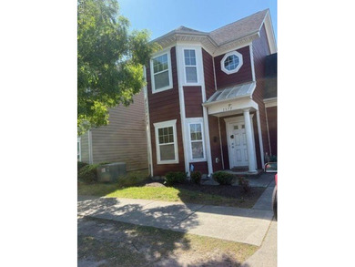 Beach Townhome/Townhouse For Sale in Norfolk, Virginia