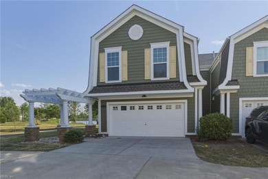 Beach Condo For Sale in Suffolk, Virginia