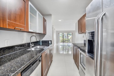 Beach Condo For Sale in Sunrise, Florida