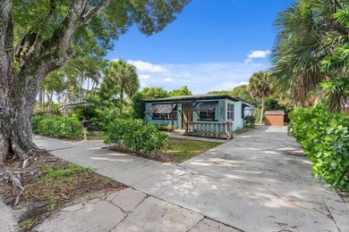 Beach Home Sale Pending in West Palm Beach, Florida