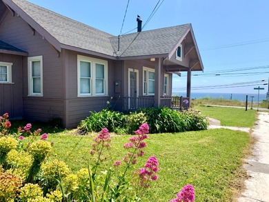 Beach Home For Sale in Davenport, California