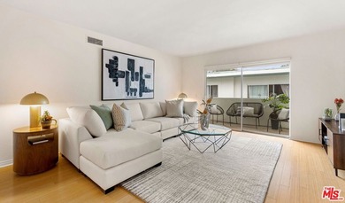 Beach Condo Active Under Contract in Santa Monica, California