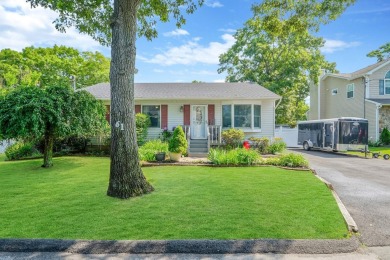 Beach Home Sale Pending in Rocky Point, New York