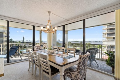 Beach Condo For Sale in Singer Island, Florida
