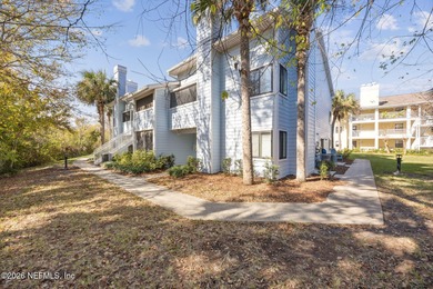Beach Condo For Sale in Ponte Vedra Beach, Florida