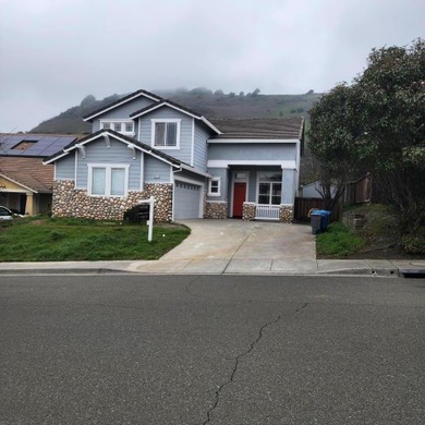 Beach Home For Sale in Vallejo, California