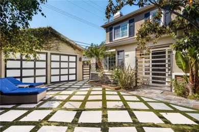 Beach Home For Sale in Costa Mesa, California