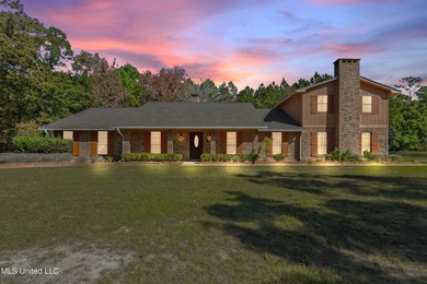 Beach Home For Sale in Gautier, Mississippi