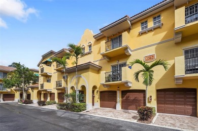 Beach Townhome/Townhouse For Sale in Fort Lauderdale, Florida