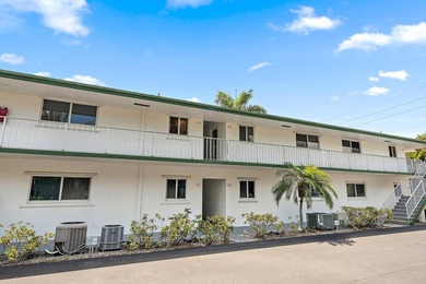 Beach Condo For Sale in Tequesta, Florida