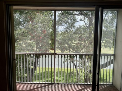 Beach Condo For Sale in Pembroke Pines, Florida
