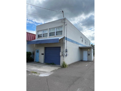 Beach Townhome/Townhouse Sale Pending in Clearwater, Florida