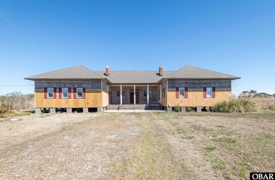 Beach Home For Sale in Stumpy Point, North Carolina