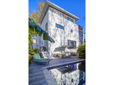 Beach Home For Sale in Charleston, South Carolina