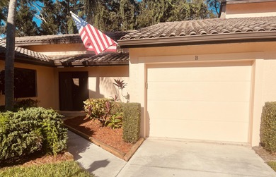 Beach Townhome/Townhouse For Sale in Palm City, Florida