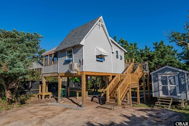 Beach Home For Sale in Ocracoke, North Carolina