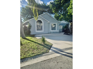 Beach Home For Sale in West Palm Beach, Florida