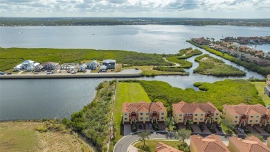 Beach Townhome/Townhouse For Sale in Palmetto, Florida