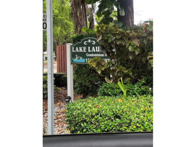 Beach Townhome/Townhouse For Sale in Miami, Florida