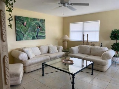 Beach Condo For Sale in Delray Beach, Florida