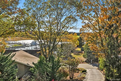 Beach Home Sale Pending in Cutchogue, New York