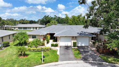 Beach Home For Sale in Sarasota, Florida