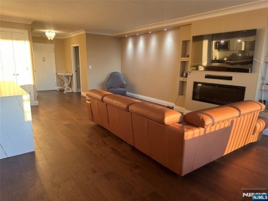 Beach Other For Sale in Fort Lee, New Jersey