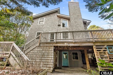 Beach Home For Sale in Southern Shores, North Carolina