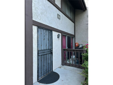 Beach Condo For Sale in San Pedro, California