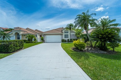 Home For Sale in Palm Beach Gardens image photo picture