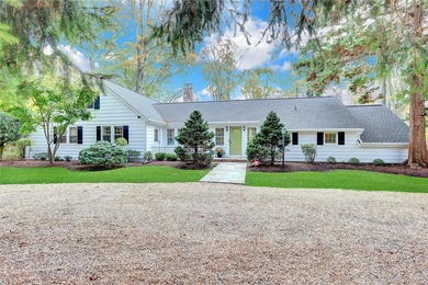 Beach Home Sale Pending in Setauket, New York
