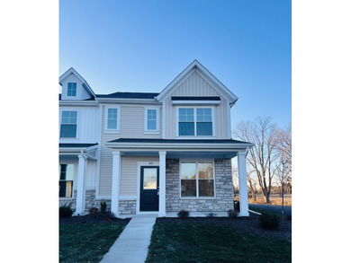 Beach Townhome/Townhouse For Sale in Portage, Indiana